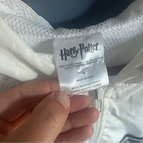 Harry Potter White Zip Up Jacket Hoodie Size M Windbreaker 2017 white black - Picture 3 of 7